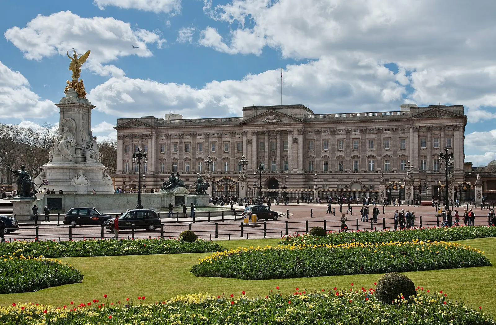 The front of Buckingham Palace